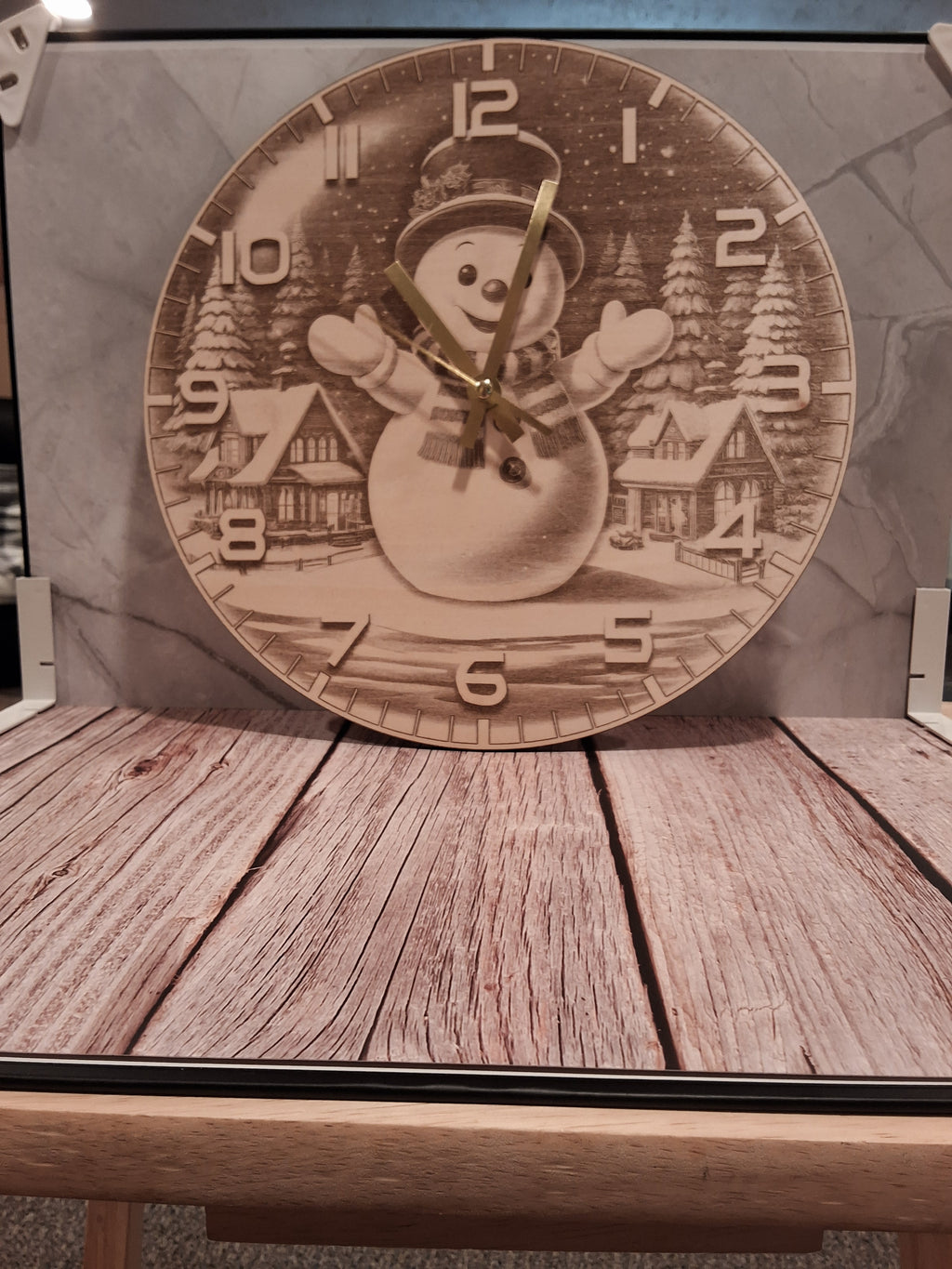Snowman Clock